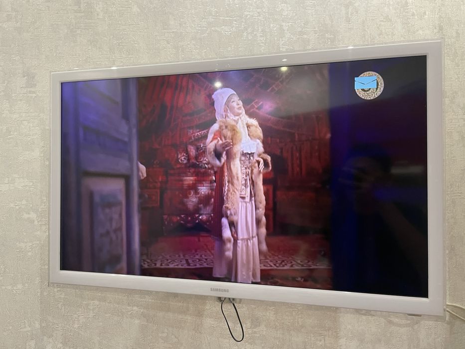Телевизор Samsung