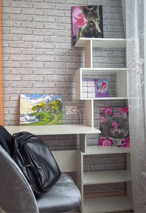 Стол письменный компьютерный