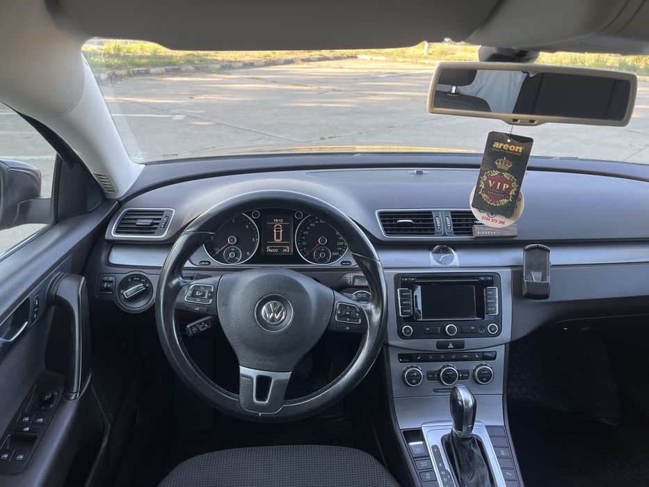 VOLKSWAGEN Passat 2013 — imagine 5