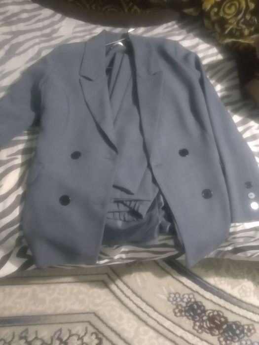 женское платье..