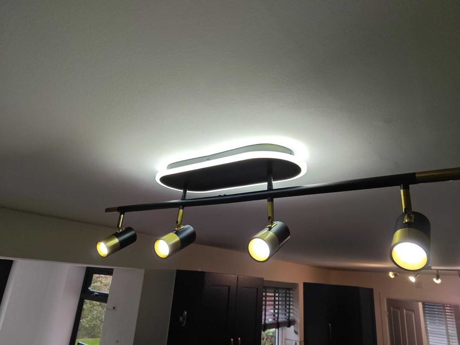 EIDISUNY LED димируеми таванни 4-посочни прожектори с дистанционно,30W