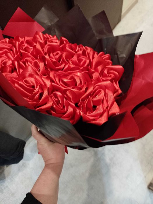 Букет от платнени рози