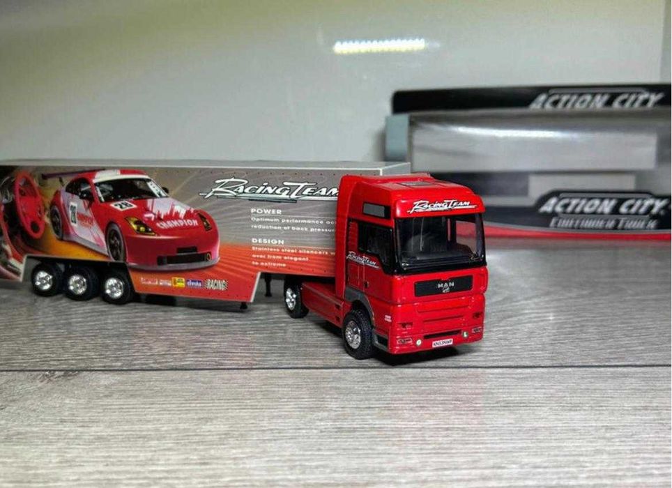 Vand machete camion scara 1:55