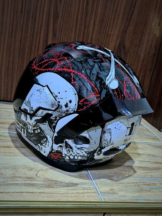 Каска Icon Skull 18 Airflite M