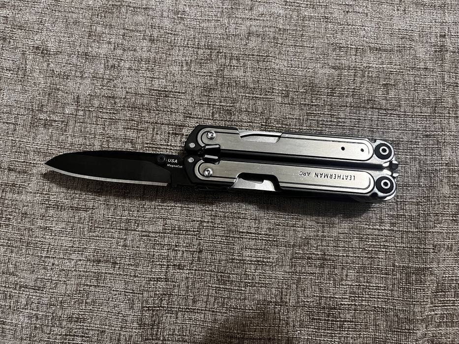 Продам мультитул Leatherman ARC новый срочно