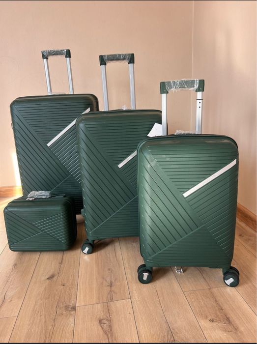 Чемоданы пропилен