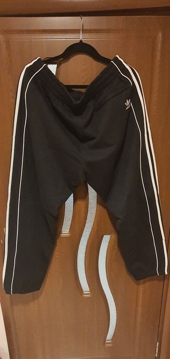 Спортни дълги и къси панталони