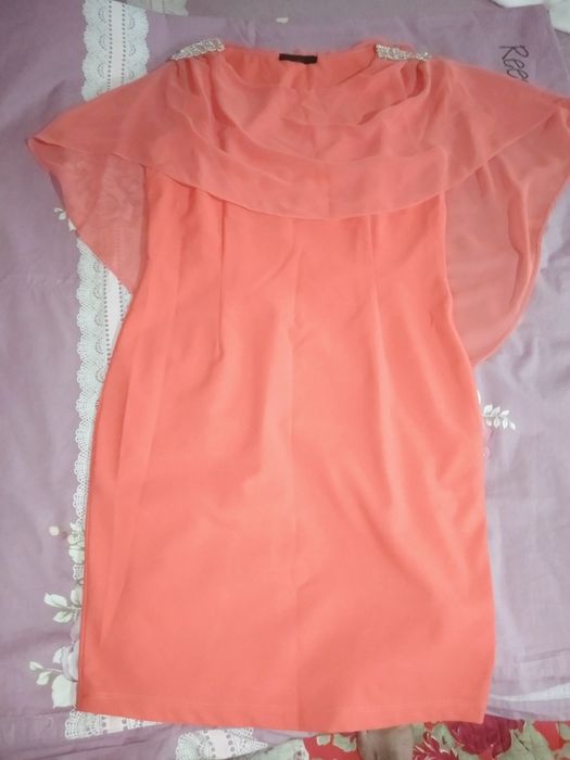 Koylaklar sotiladi 48-50 razmer yengide 1_2 marta kiyilgan