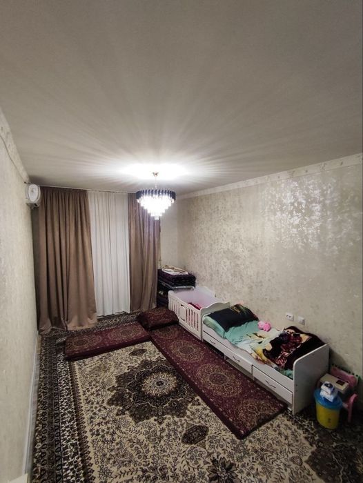 Продам 1 ком Юнусабад 10 квартал Ипотеку