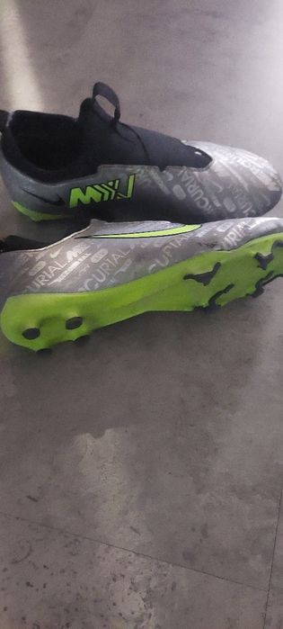 Футболни бутонки Nike