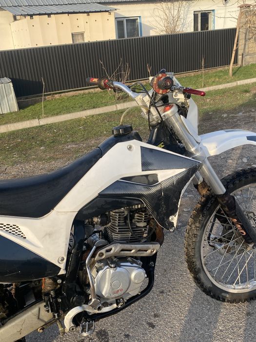 Мотоцикл Kayo T2 2023