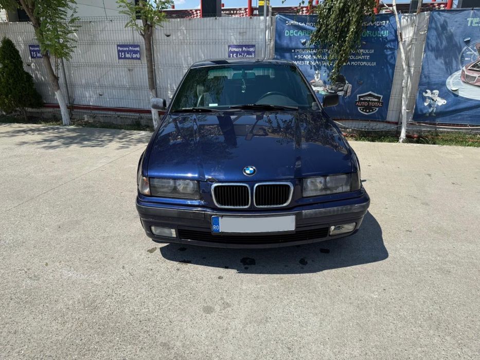 BMW E36 Compact 323ti automat