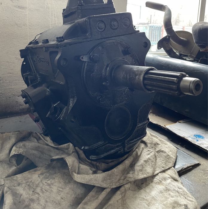 Коробка  на Зил 130