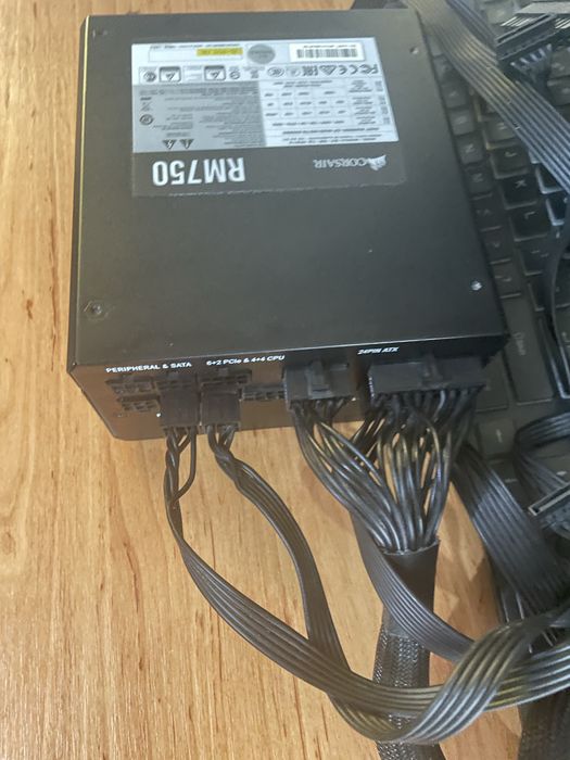Sursă Corsair RM 750W