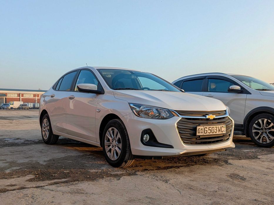 Продаю свой автомобиль Оникс 3 позиция