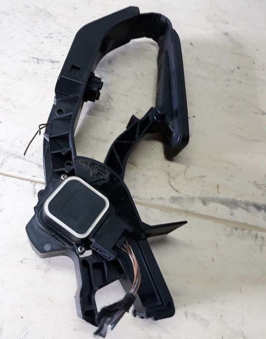 Педал газ мерцедес W203