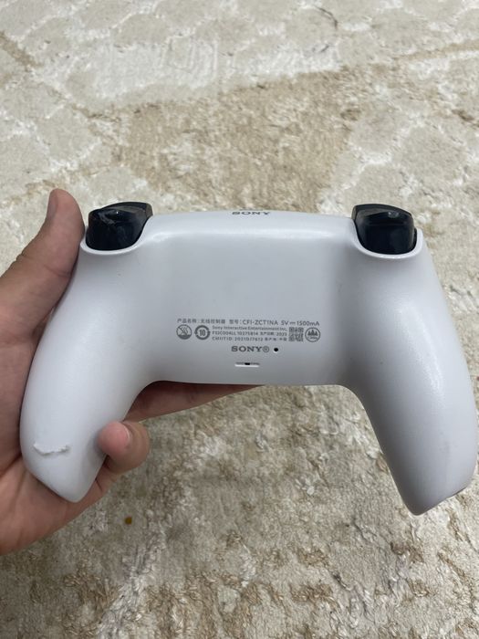 Продам джойстик PS5 (DualSense).