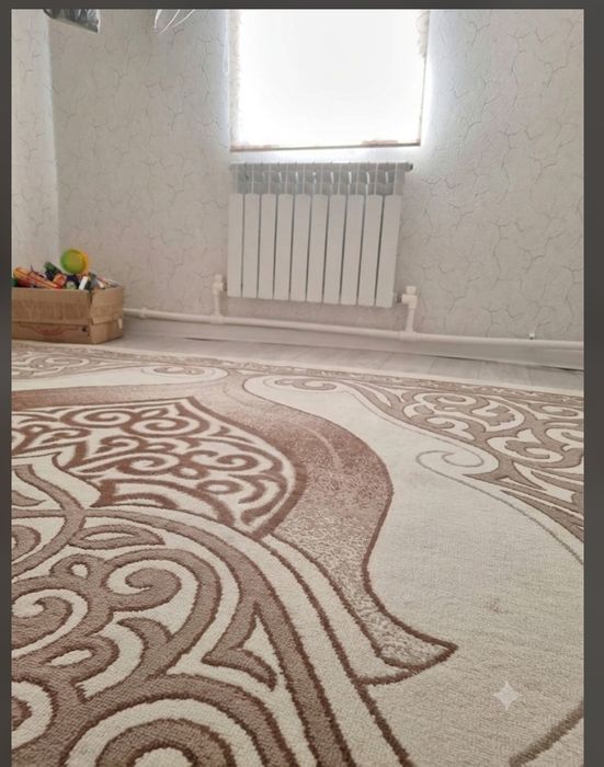Продам ковер срочно