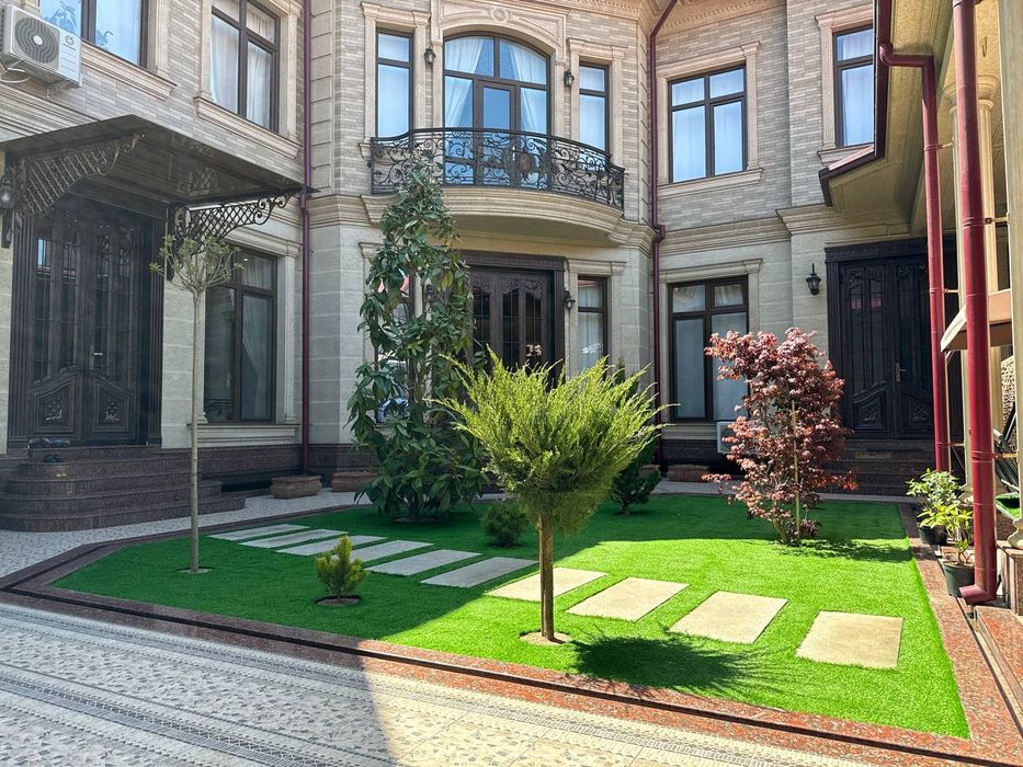 Искусственный газон.Suniy chim