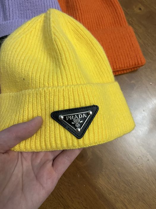 Продам шапки!не дорого