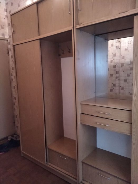 Шкаф для прихожей