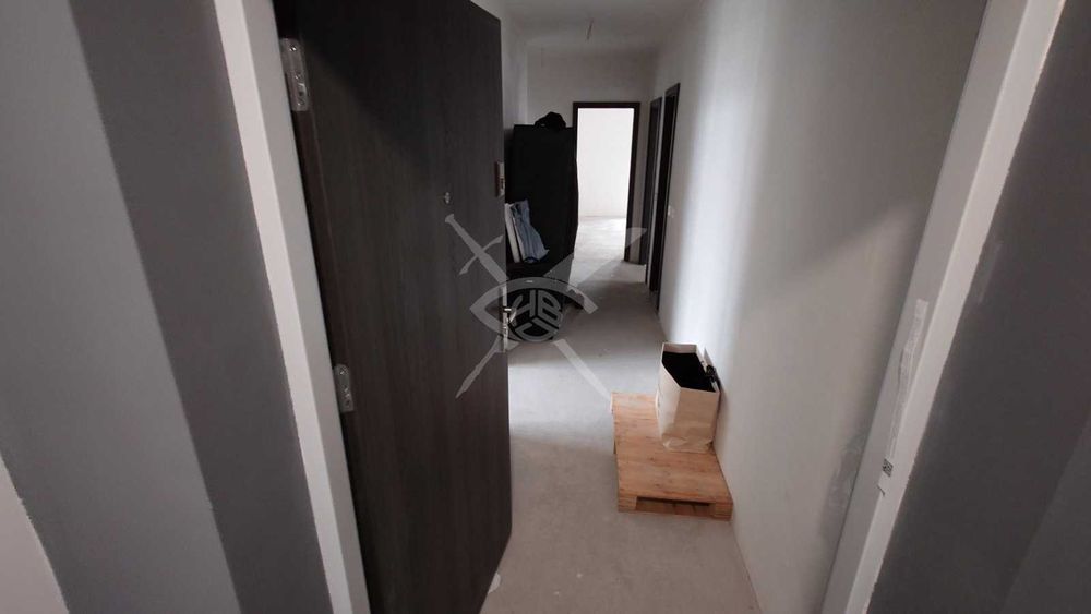 Продава се Многостаен апартамент в Бургас, Сарафово - 110 кв.м за 2273 €/кв.м - Снимка #5