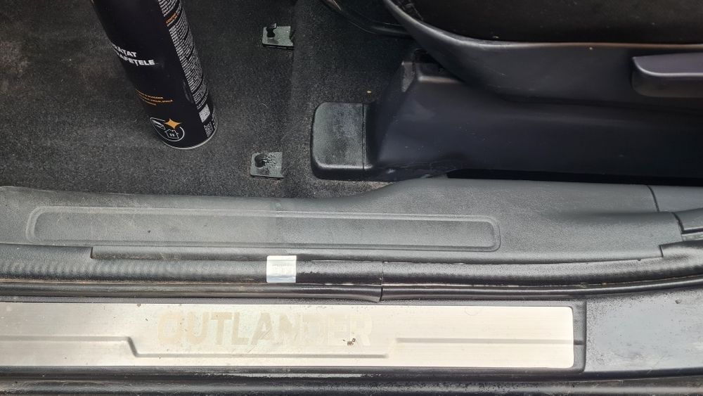 Detailing auto interior