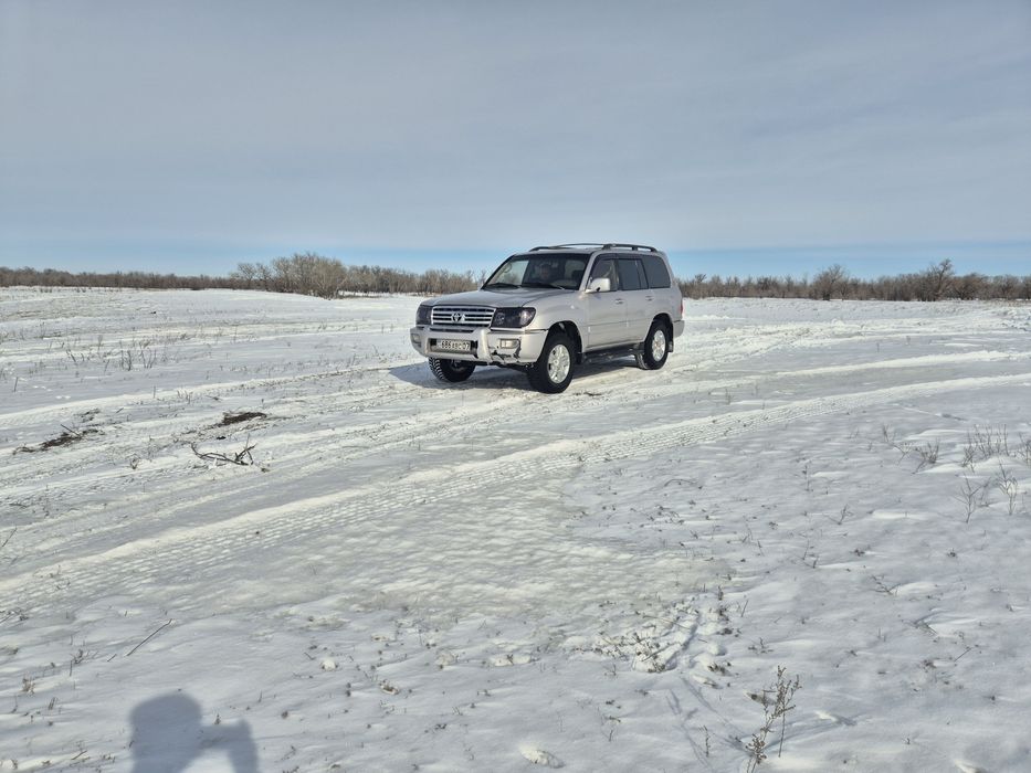 Ланд крузер 100 торг есть