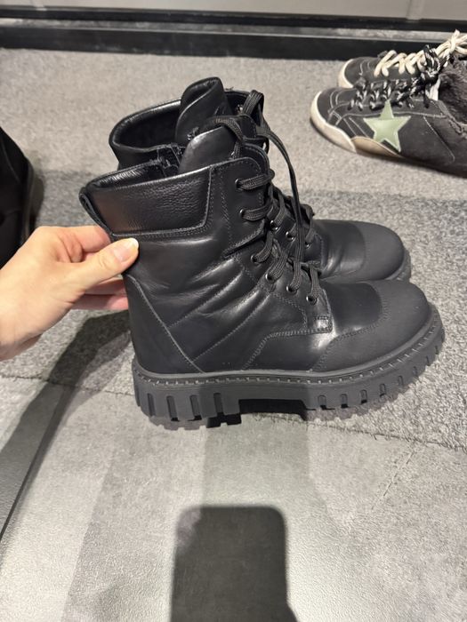 Зимние кожаные  ботинки