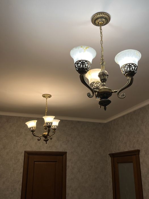 Люстра в зал/спальню