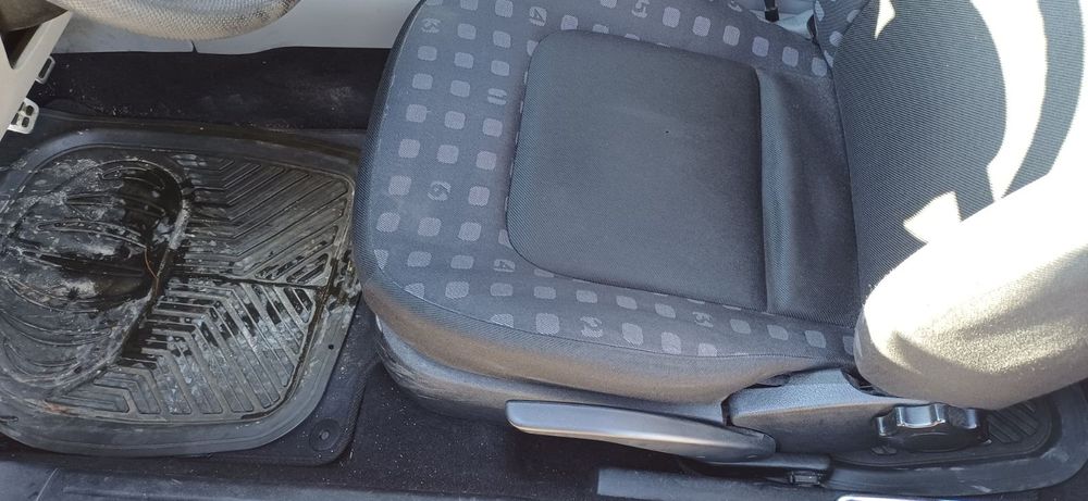 Продавам VW new beetle 1.8T