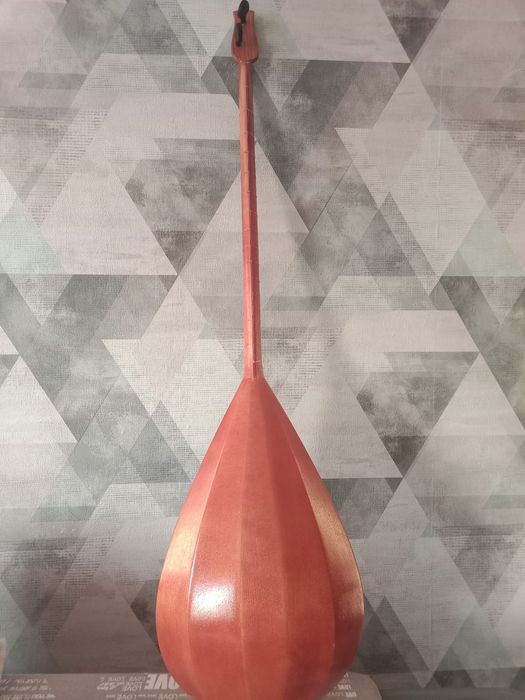 Домбыра сатылады