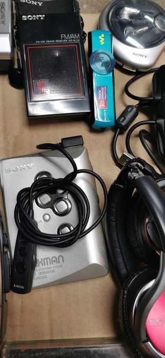 Vand colectie sony walkman cd/caseta