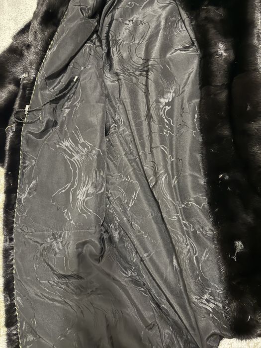 Продам норковую шубу