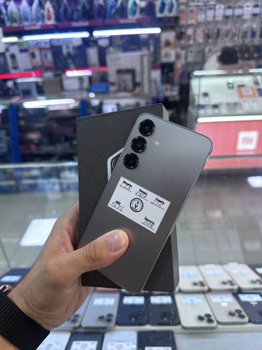 Samsung S 25 б/у