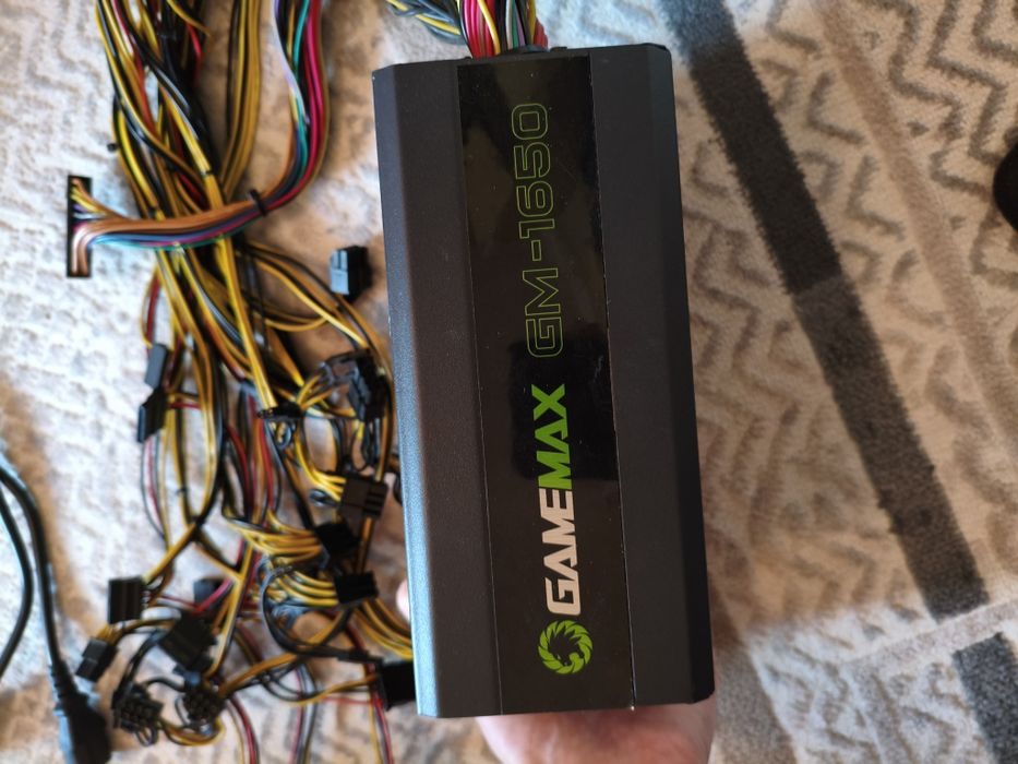 продаю БП на 1650w