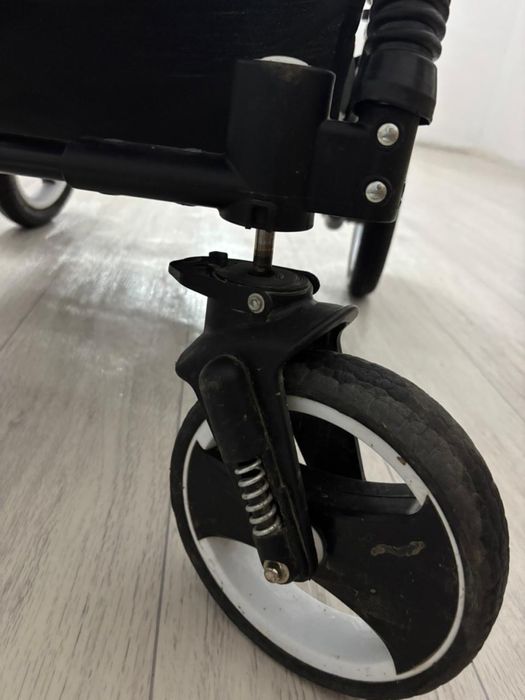 Продам коляску зима лето