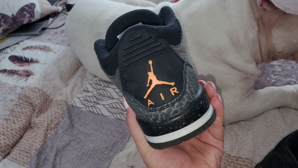 Jordan 3  marimea 38