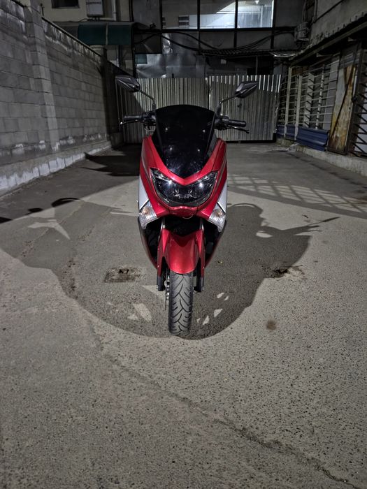 Yamaha nmax 155 скутер