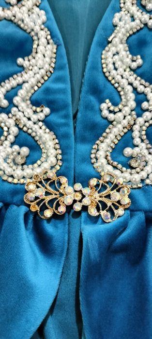 Продается тусау кесу для девочек  1 годик