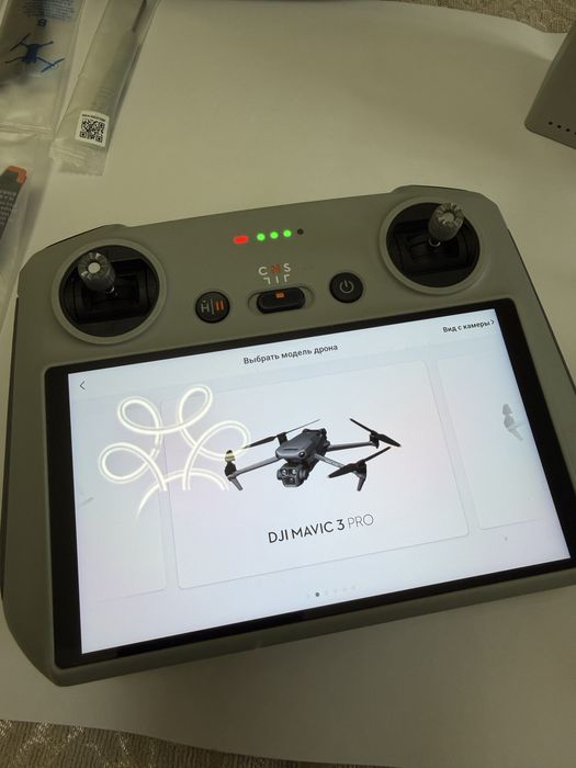 Пульт DJI RC, батарейки, сумка от DJI 3 mini