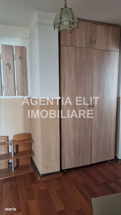 Apartament 2 camere, zona Grivita