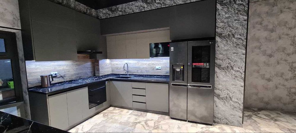 Кухни  на  заказ