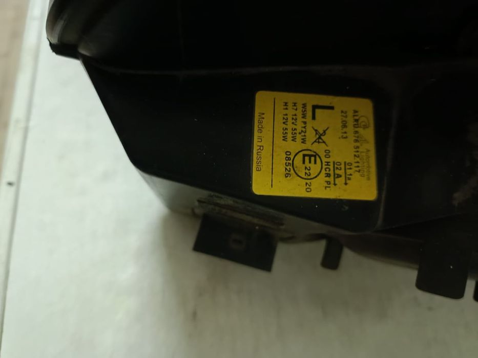 Продам фару(левая)  Chevrolet Niva