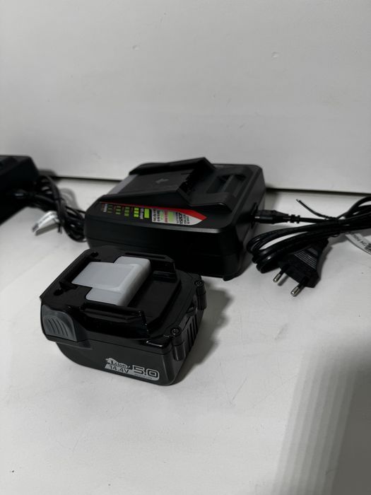 Incarcator Max JC952A + acumulator max 441/443 NOU