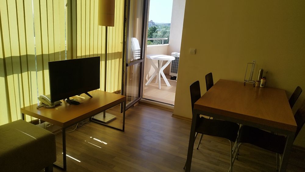 Почивка в Обзор двустаен апартамент.