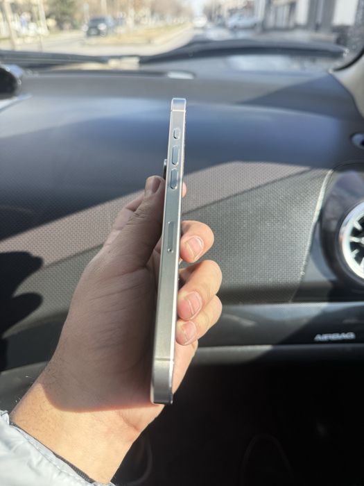 IPhone 15 Pro Max 256 ideal