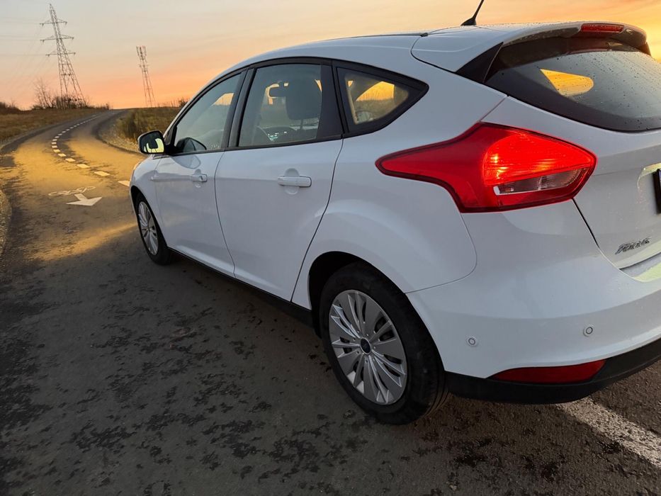Vand Ford Focus 2016