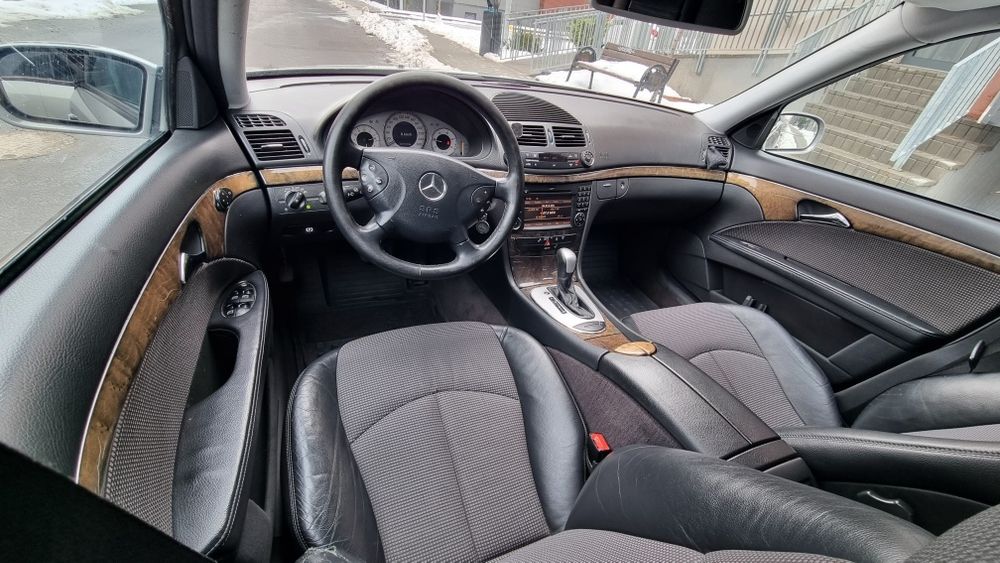 Mercedes E270 W211 E-class 2004 177Cp Avantgarde Automat‼️