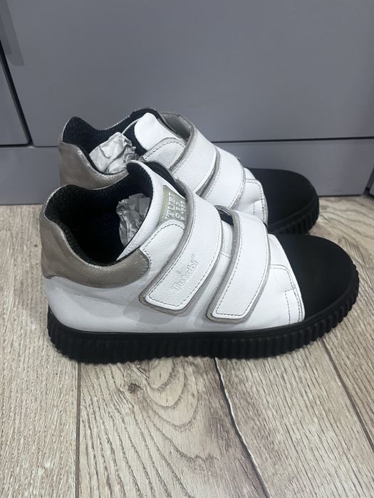 Продам обувь подросткова 35-36 р